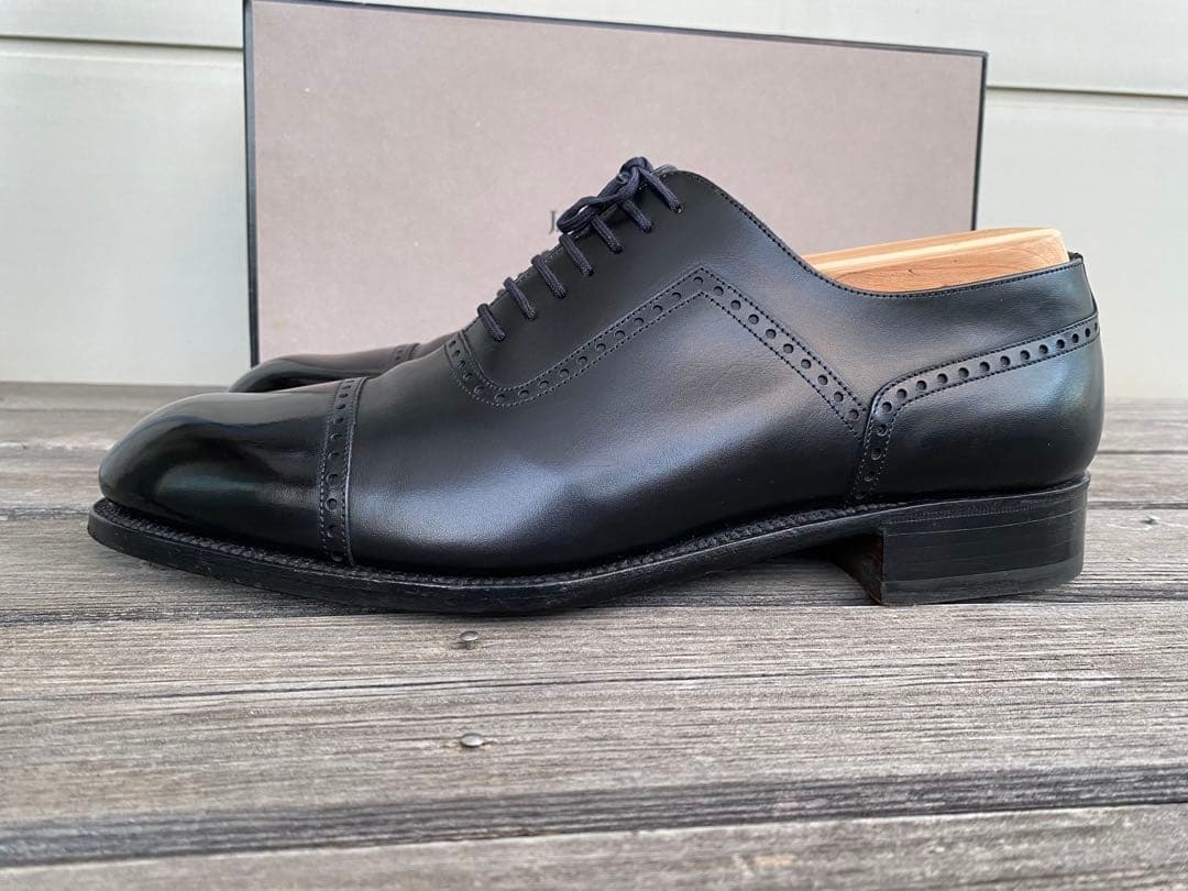 J.M.Weston 666 ブラック 7.5D 26cm クォーターブローグ