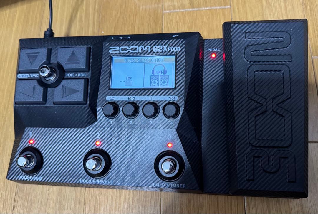 ZOOM G2 FOUR / G2X FOUR ギターエフェクター