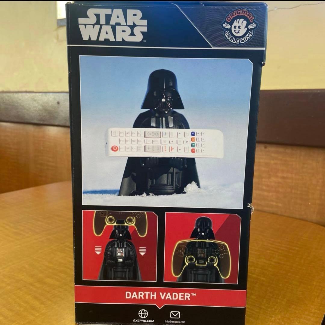 新品スター・ウォーズ ダース・ベイダー フィギュア　リモコンPSコントローラー置