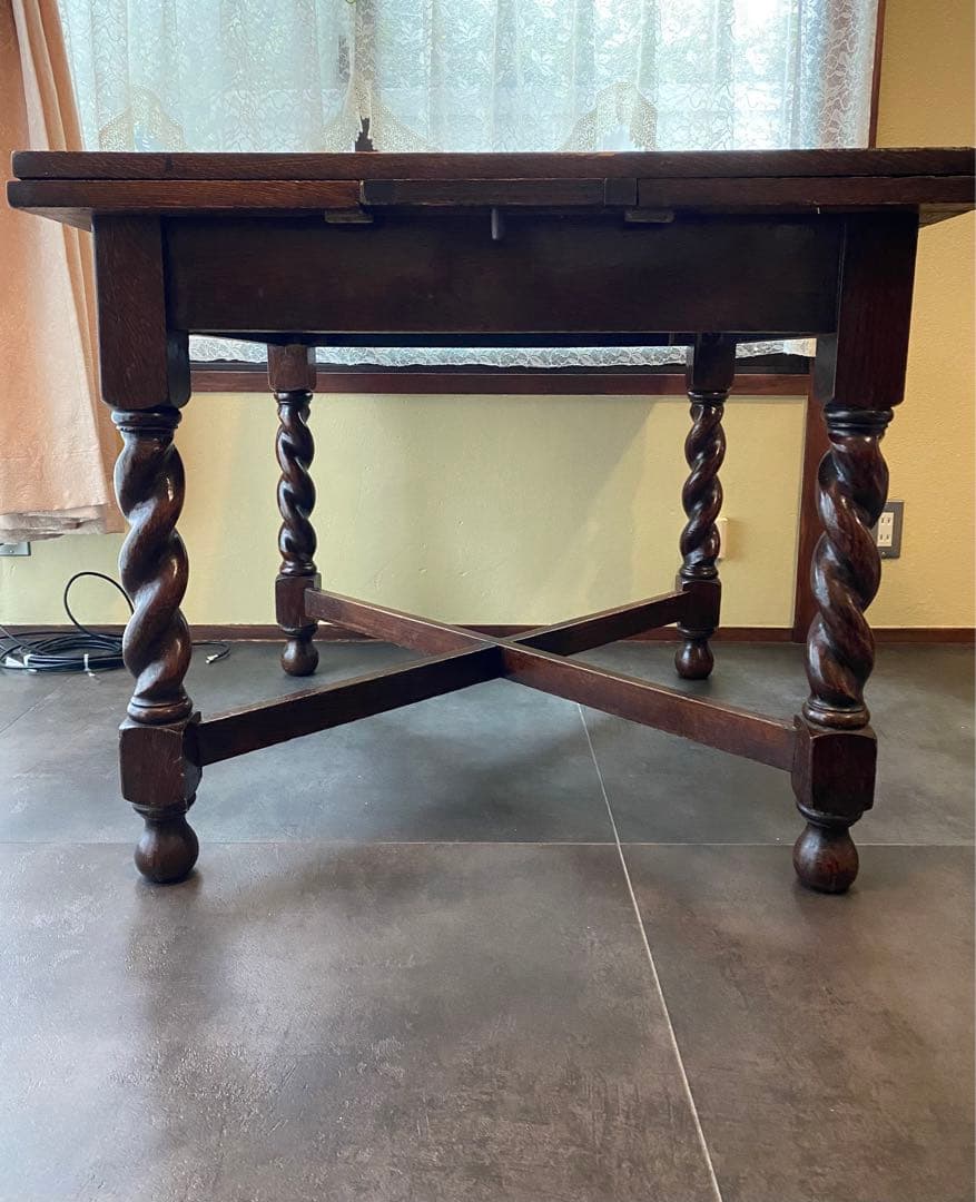 送料込み三越イギリスアンティークテーブル（伸縮可能）