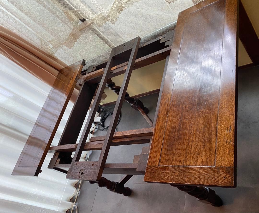 送料込み三越イギリスアンティークテーブル（伸縮可能）