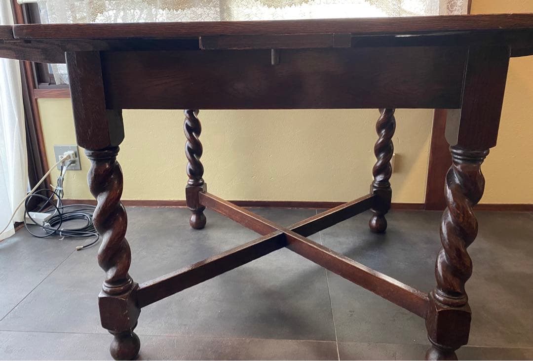 送料込み三越イギリスアンティークテーブル（伸縮可能）