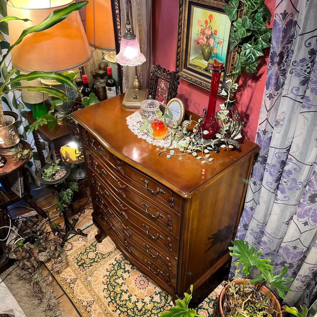 雪　Sale 美品　アンティーク 猫脚　５DRキャビネット