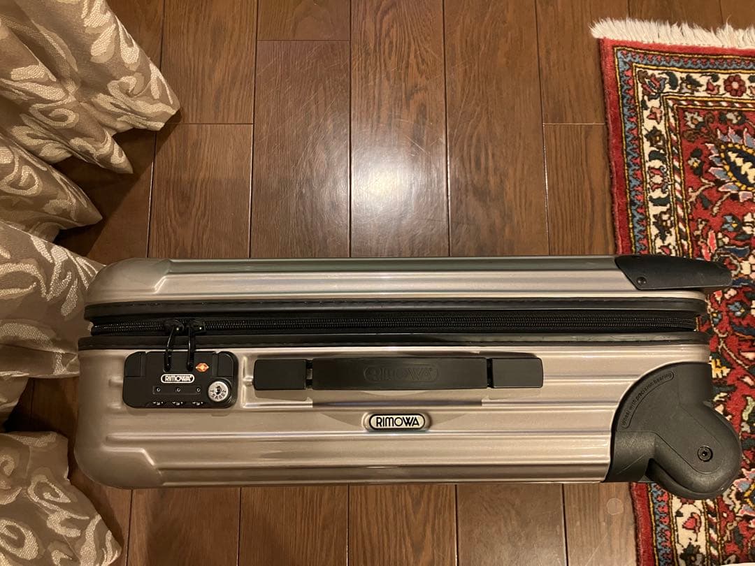 RIMOWA サルサ　２輪　シャンパンゴールド