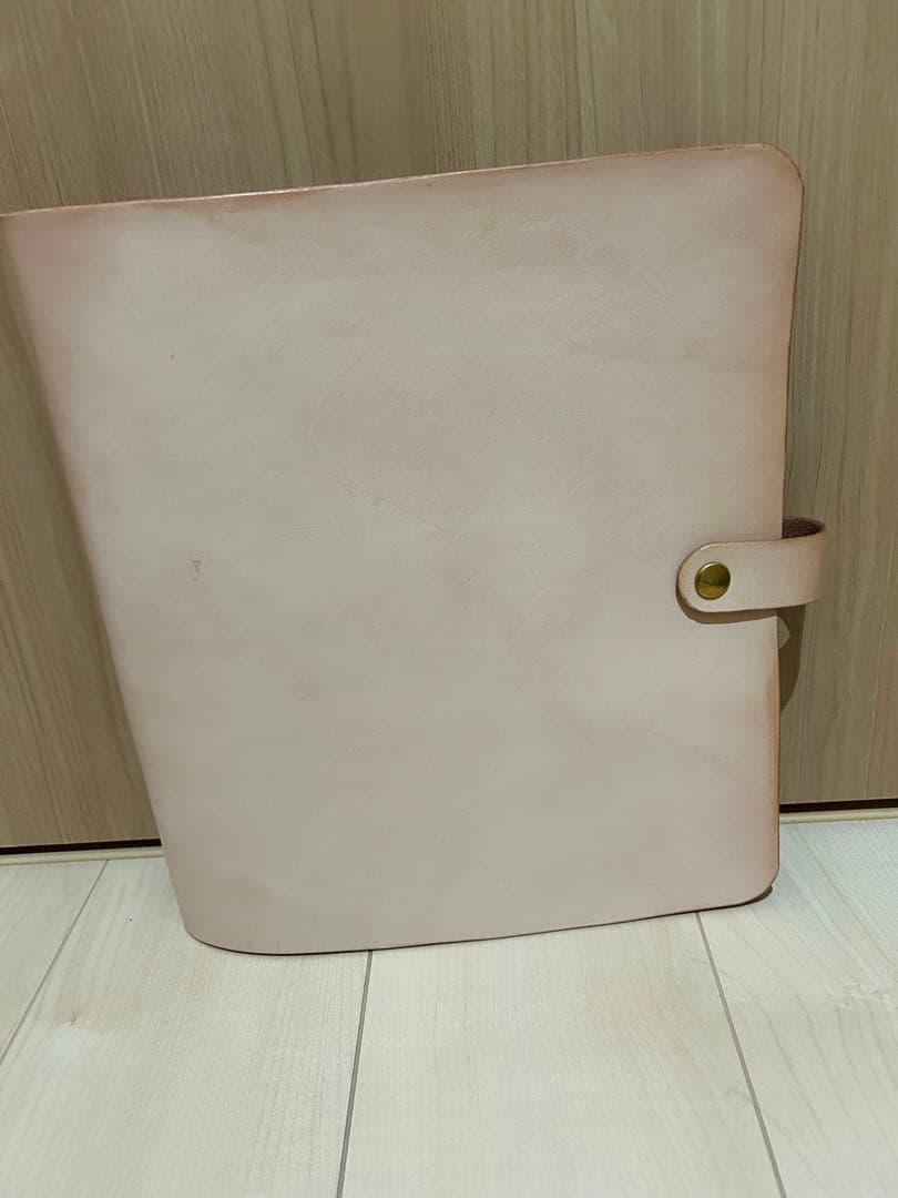 【真鍮と本革のルーズリーフバインダー　A4サイズ】　レザー　ヌメ革
