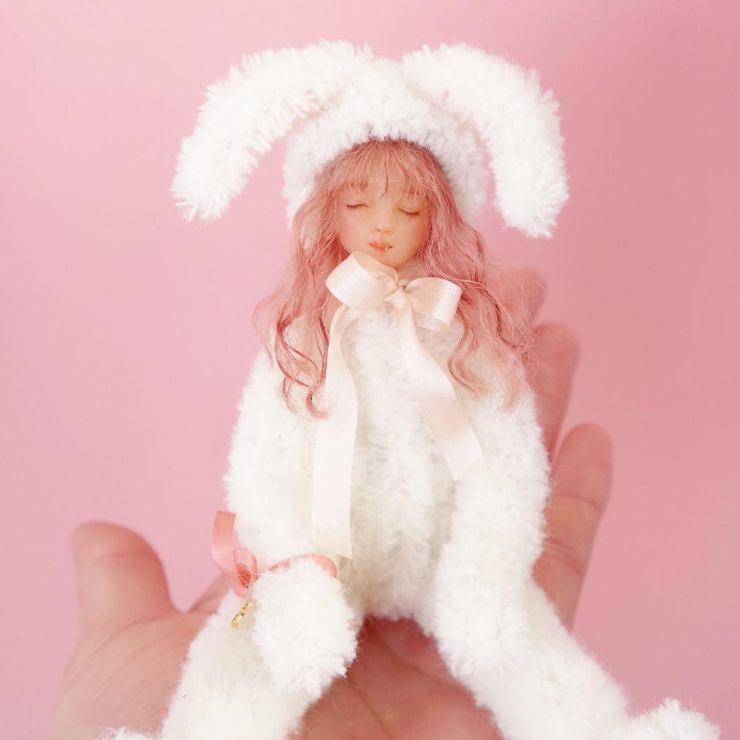 ■うさぎ着ぐるみドール■ アートドール 創作人形 樹脂粘土 ハンドメイド