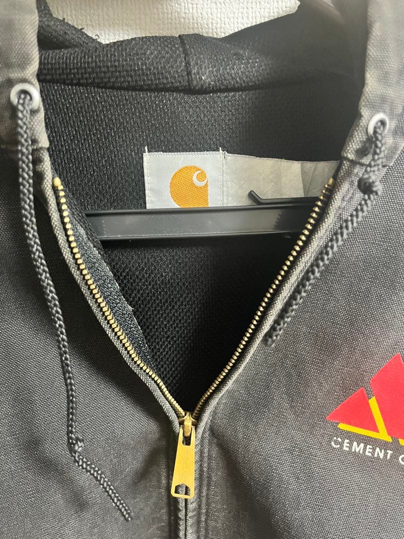 希少　カーハート　アクティブジャケット　企業ロゴ