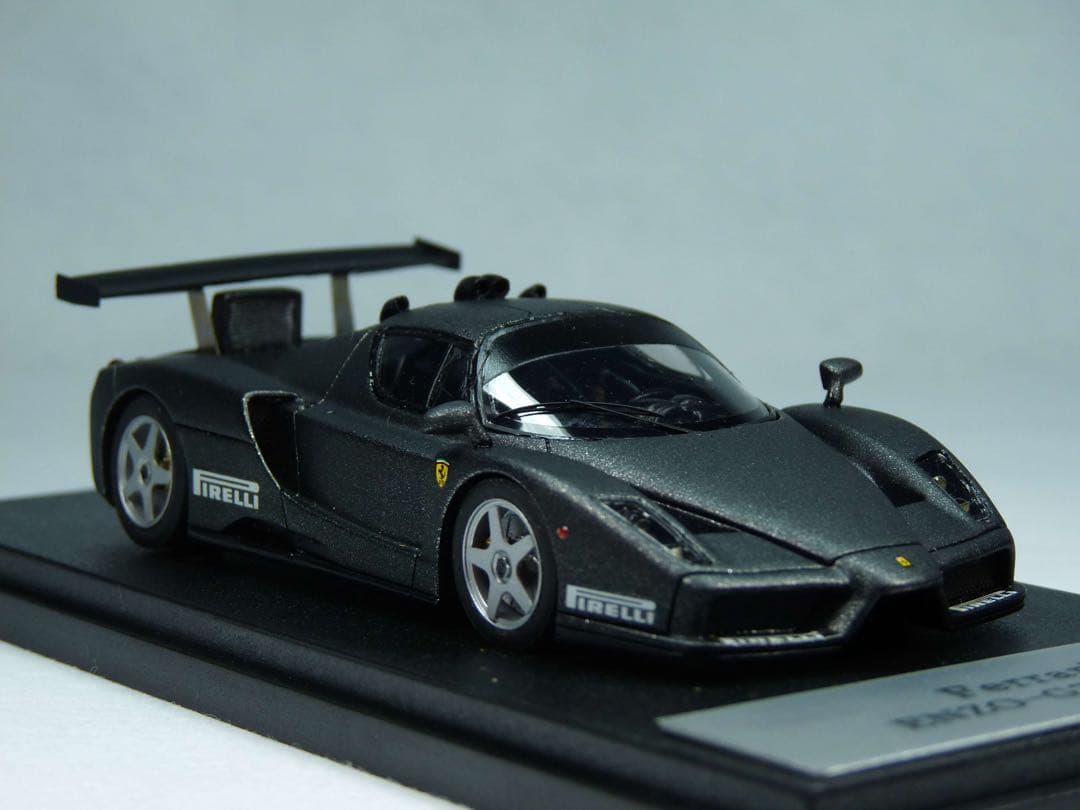 ラクーンオート製　Ferrari Enzo GT Test カーボンブラック