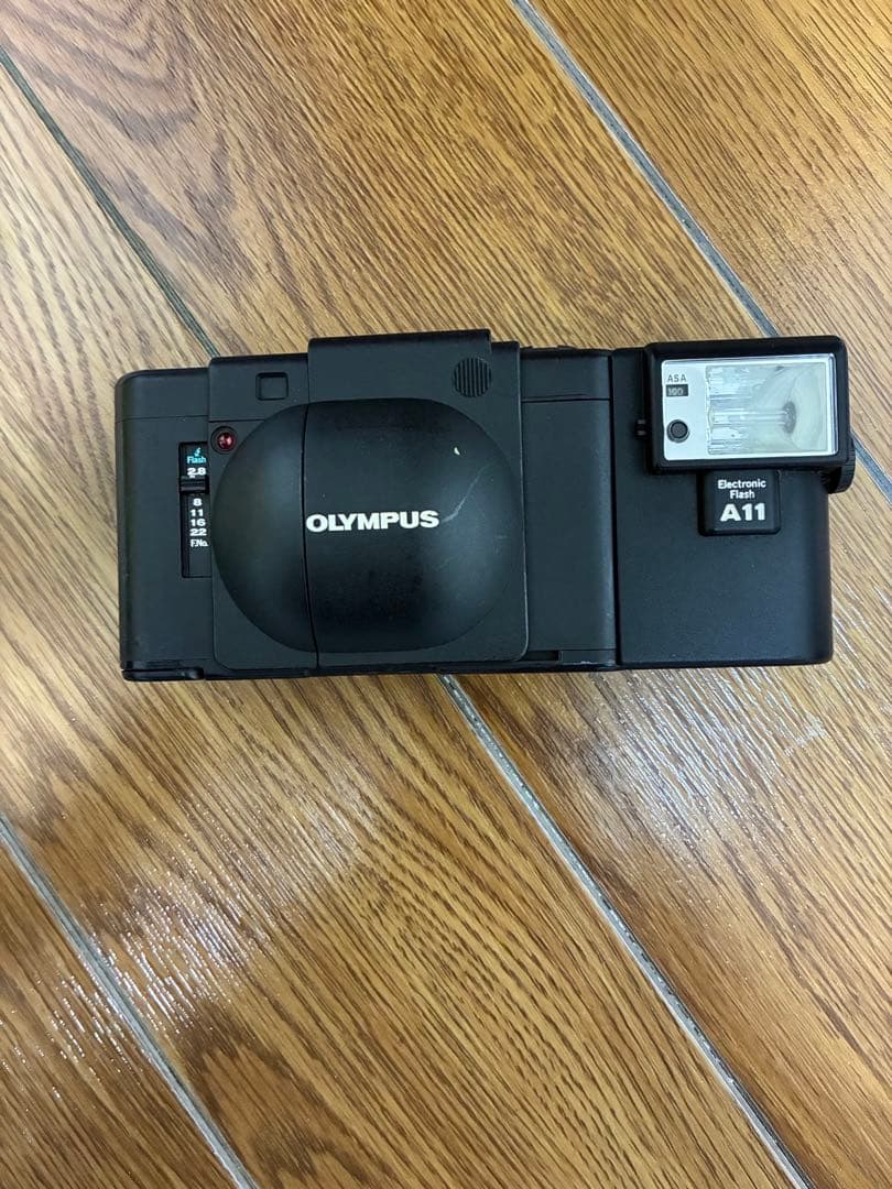 OLYMPUS XA A11 コンパクトフィルムカメラ　カメラ