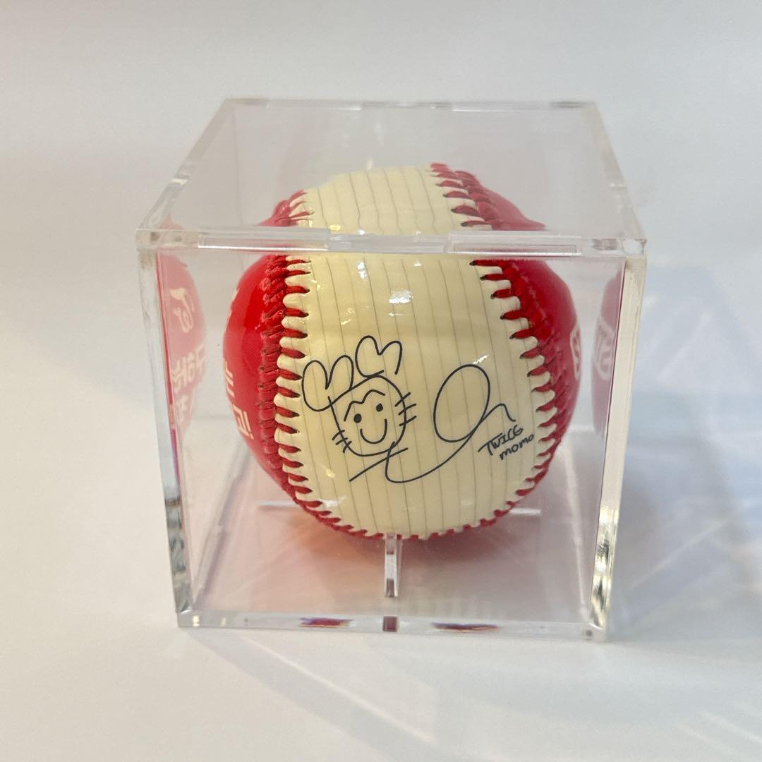 twice モモ　ボール　野球ボール　サイン　ストライクゾーン　当選　希少