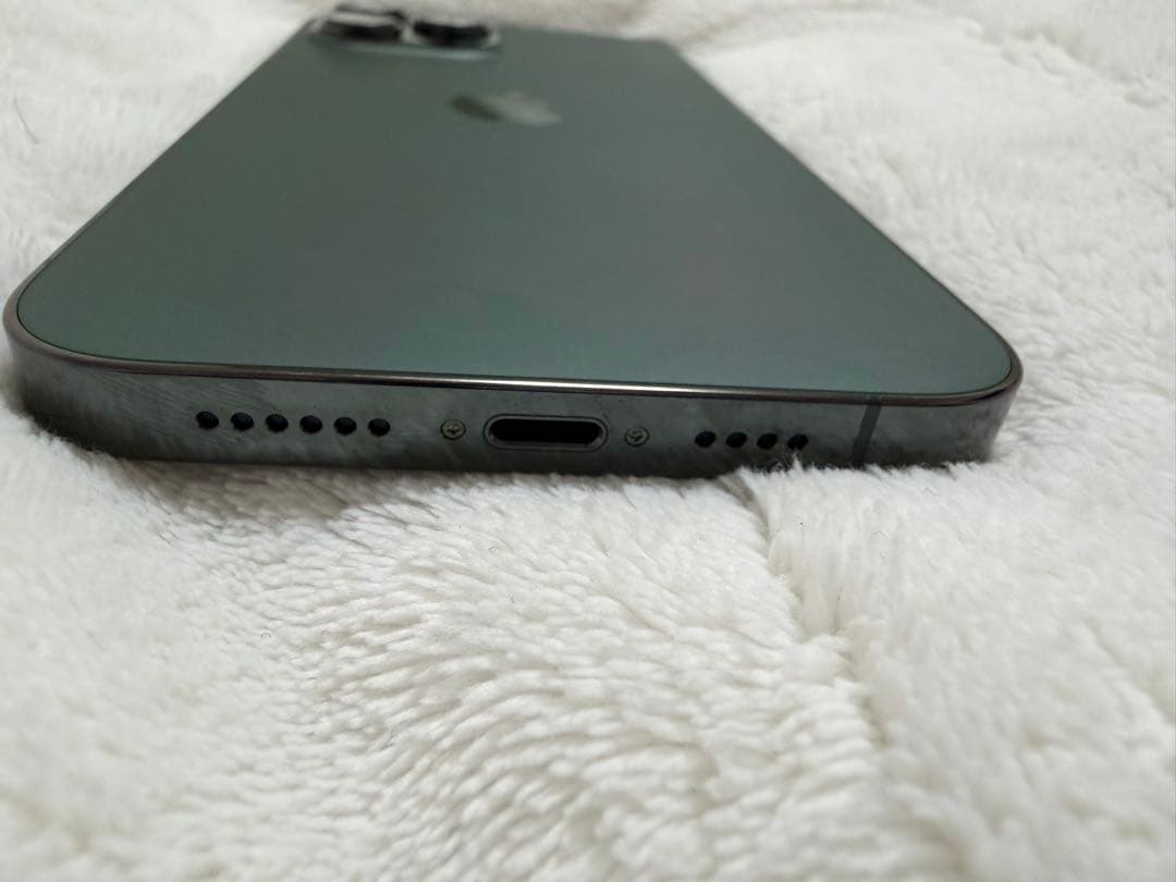 Apple iPhone13Pro Max 256GB アルパイングリーン