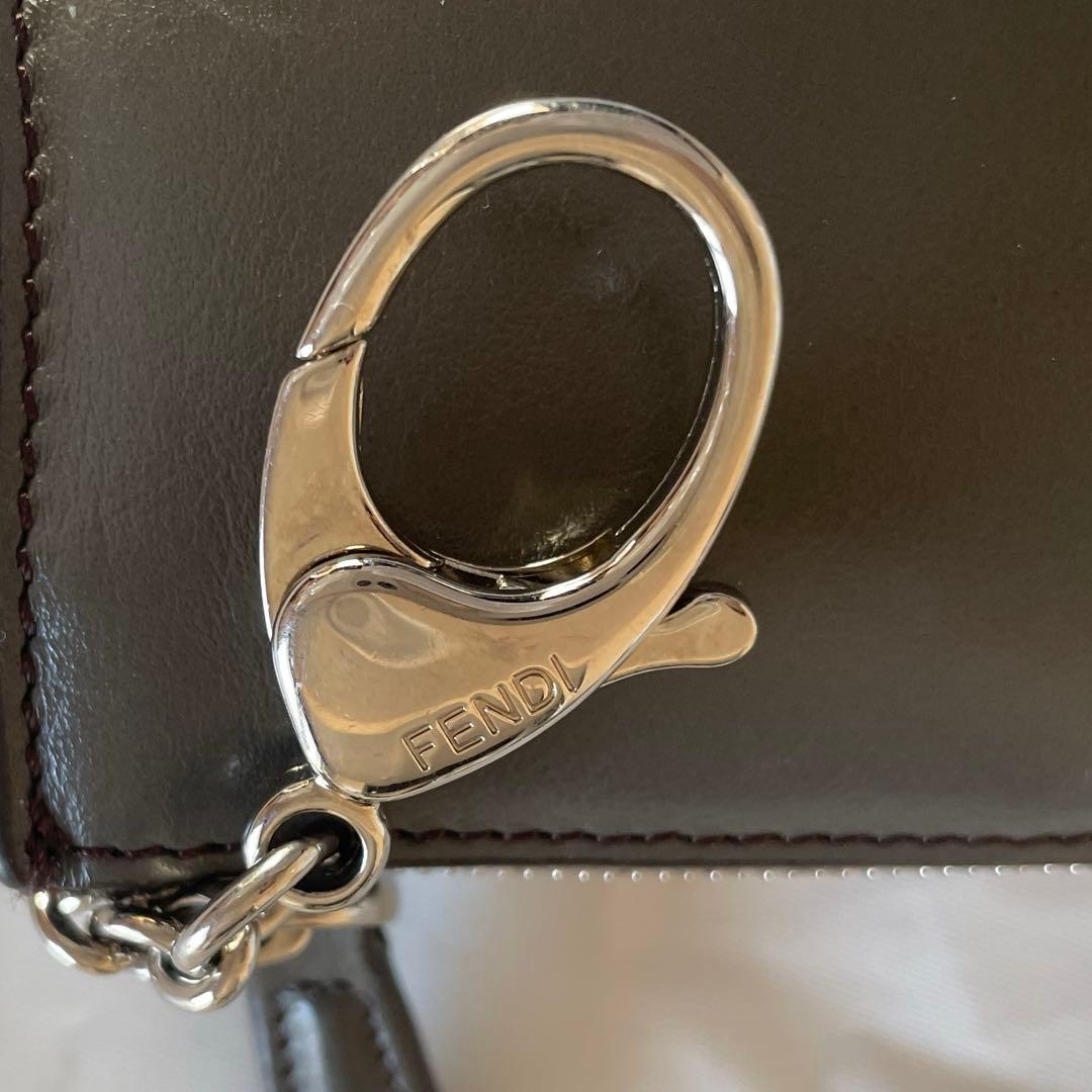 FENDI スタッズ付きケースカードケースモンスター