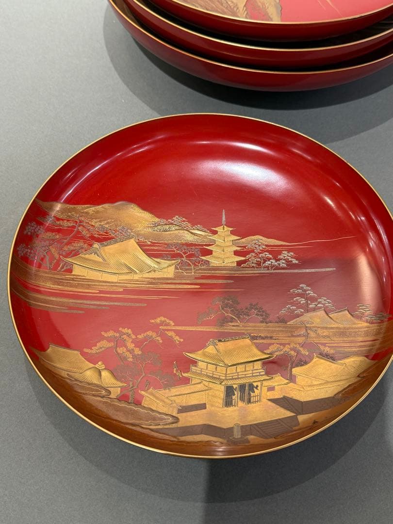 漆器 重箱 一組 金蒔絵 楼阁人物風景文 共箱付 朱塗 時代物