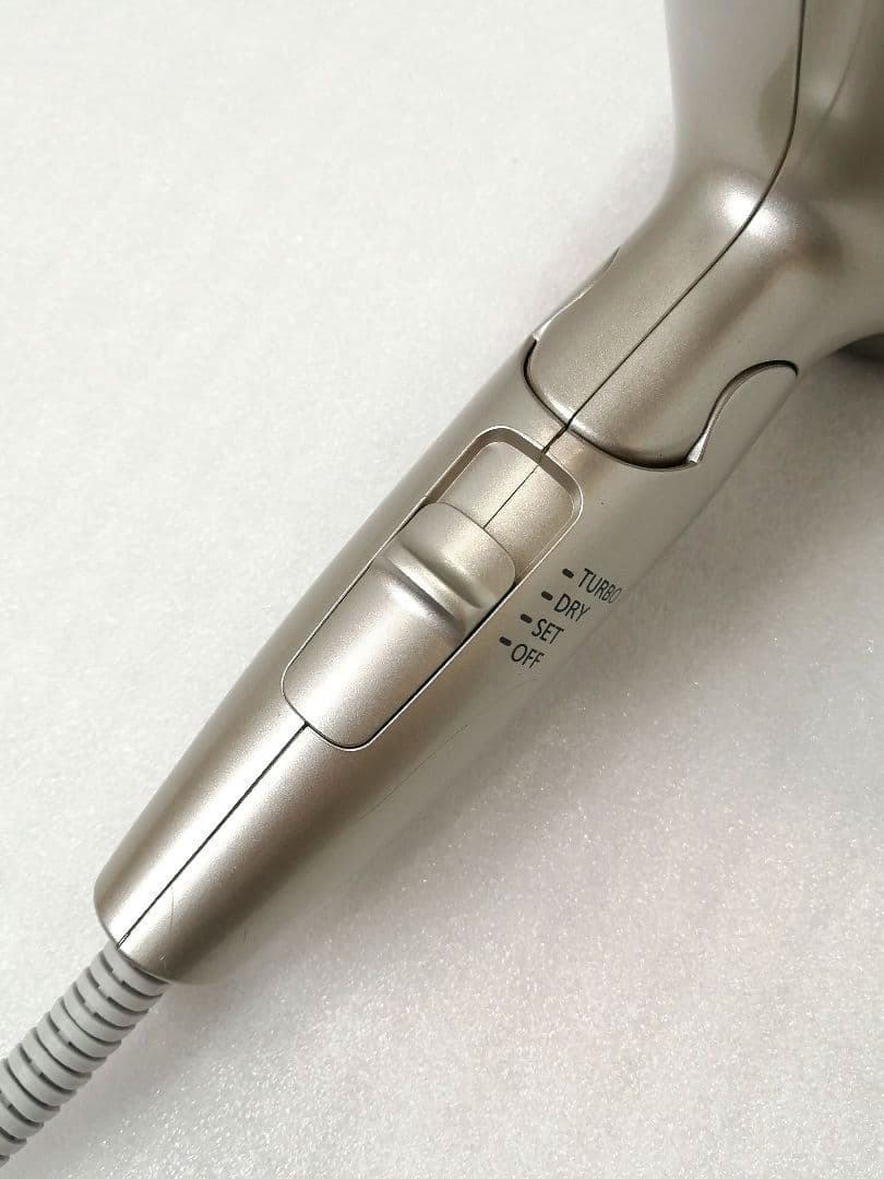 23年製 パナソニックドライヤー　PANASONIC EH-NA9G 57