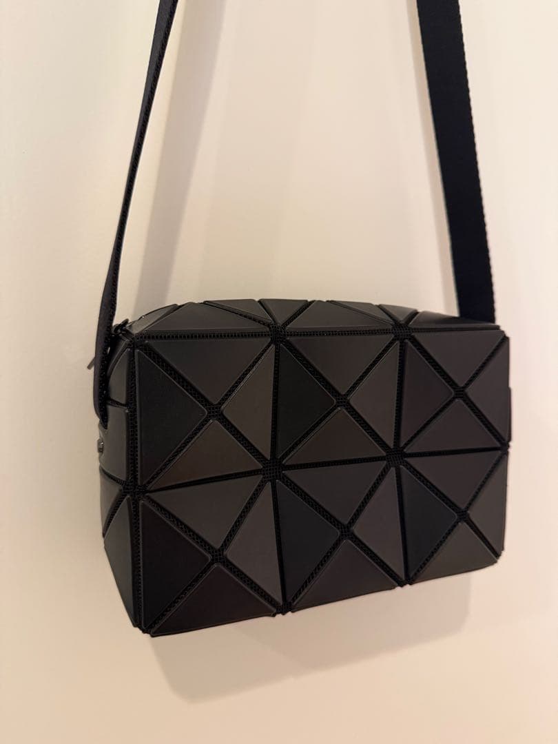 BAOBAO/CUBOID/ショルダーバッグ/マットブラック