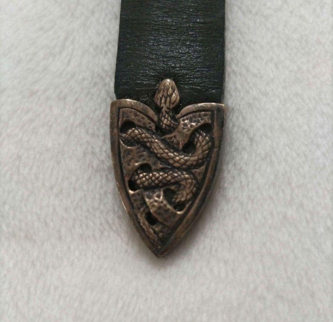 Gaboratory／LEATHER WRIST BAND CROSS OVAL