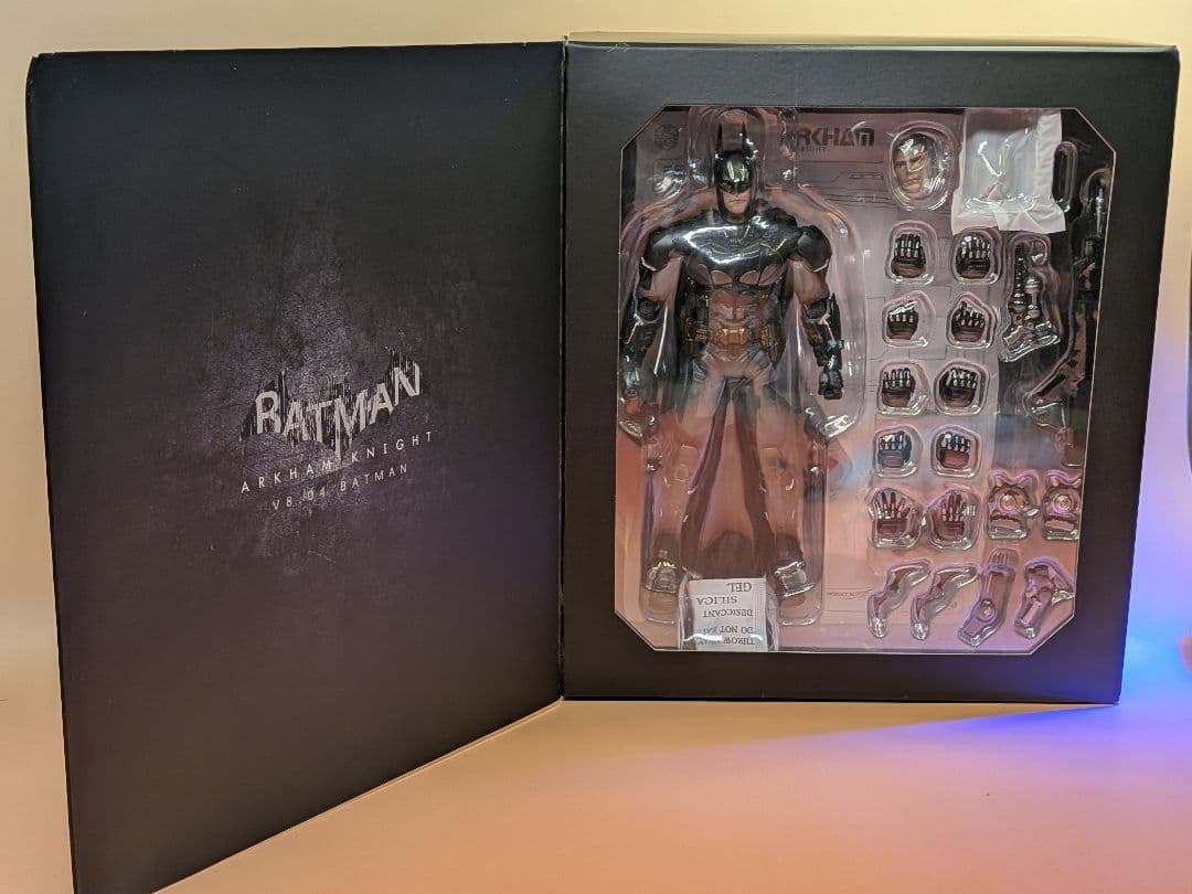 LPZZバットマン アーカム・ナイト バットマンDC001Batman新品未開封