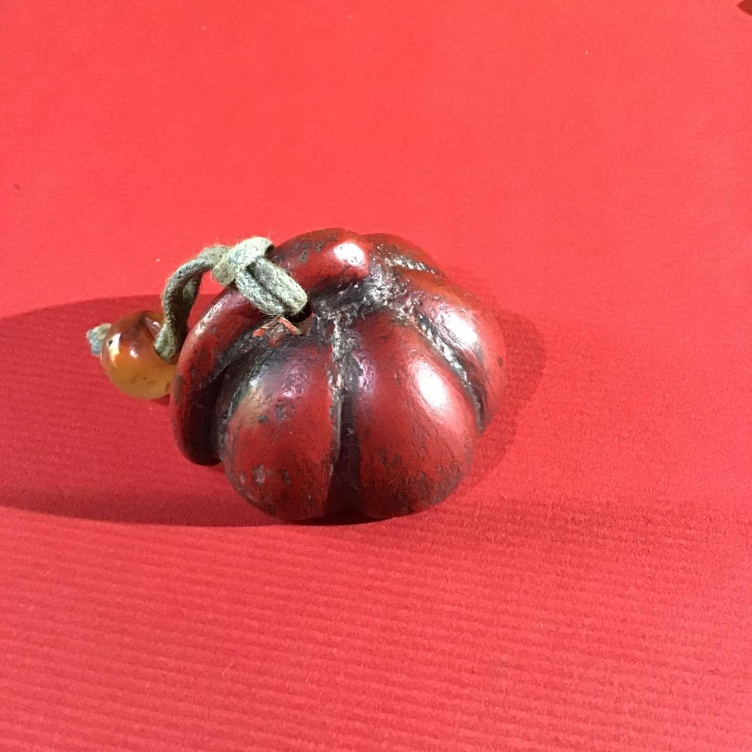 根付　「蓮」　　N10