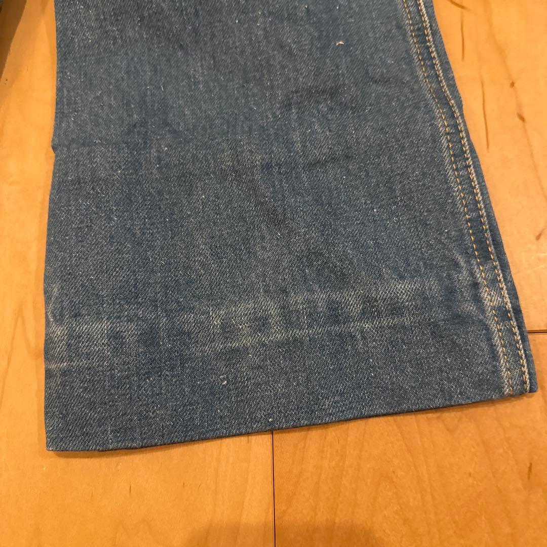 Gucci キッズデニムパンツ刺繍ラベル付き