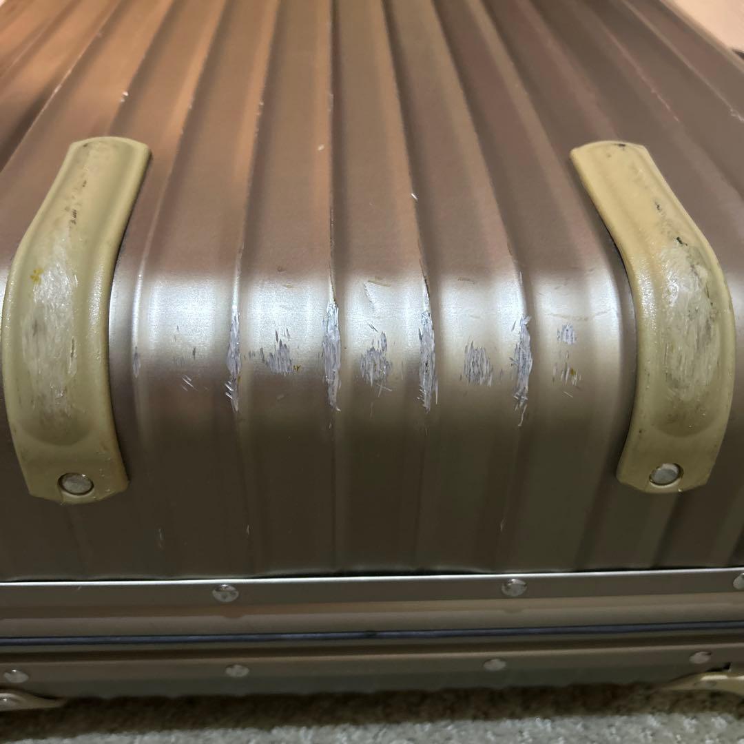 リモワ機内持込キャリーケース2輪