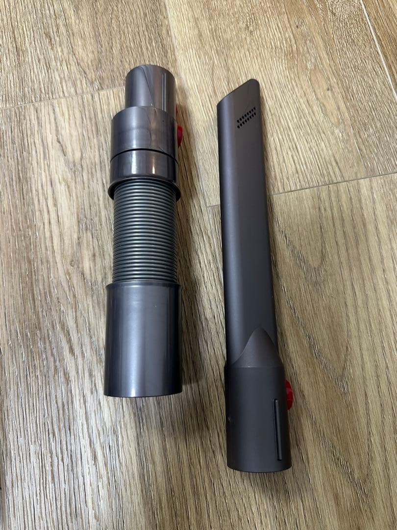 Dyson V8 Fluffy Extra スティッククリーナー掃除機