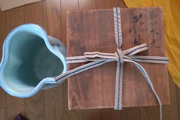 二代滝口加全造り　花生け【染付水光】「鮎】【清流】【飾り】【置物】