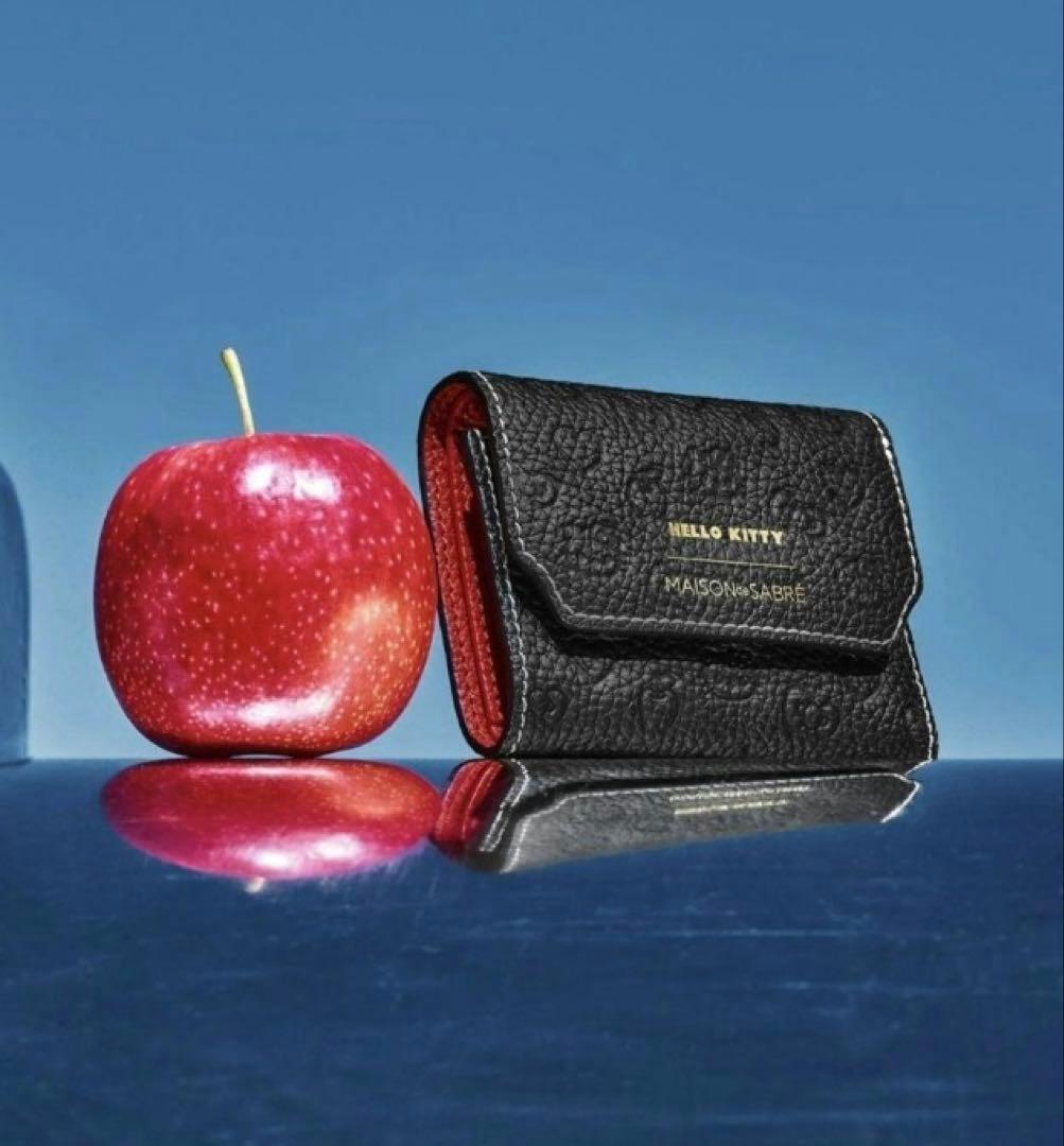 MAISON de SABRE限定コラボ ハローキティ 三つ折り財布