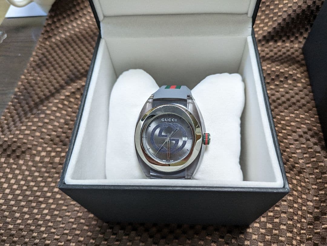 GUCCI時計SYNC グレー箱付き
