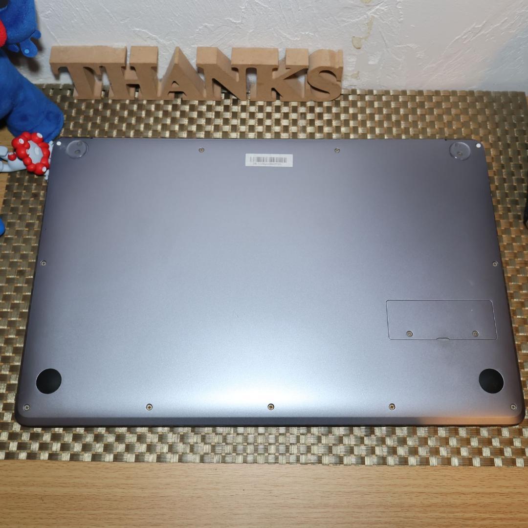 Win11公式対応/メモリ8/SSD256/フレームレスFHD液晶/無線/カメラ