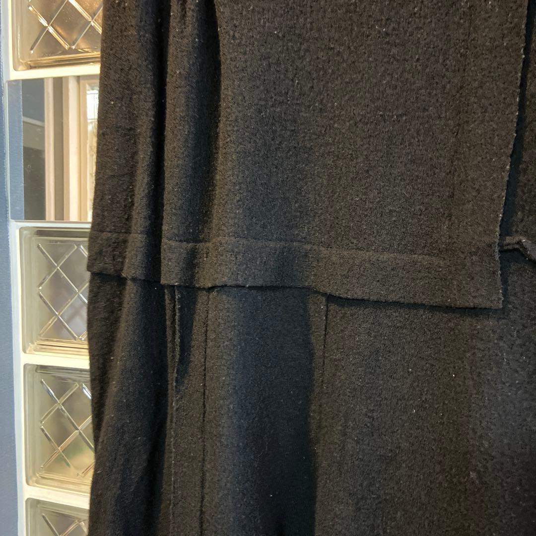 モユル黒圧縮ウールサルエルパンツ