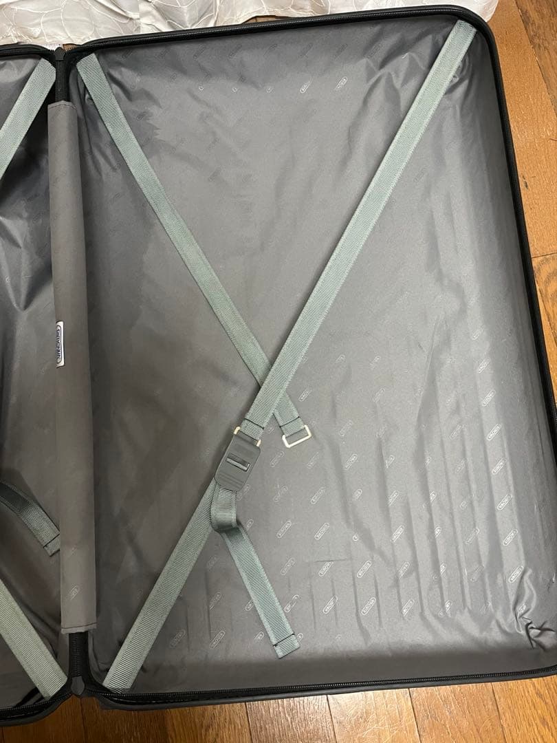 60L RIMOWA リモワ サルサ キャリーケース　ブラック　美品