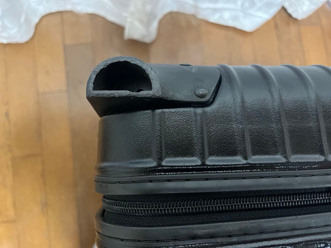 60L RIMOWA リモワ サルサ キャリーケース　ブラック　美品