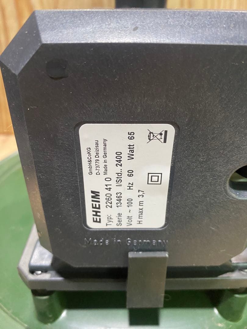エーハイム 2260 最強クラス外部フィルター 60Hz用 ほぼ未使用品