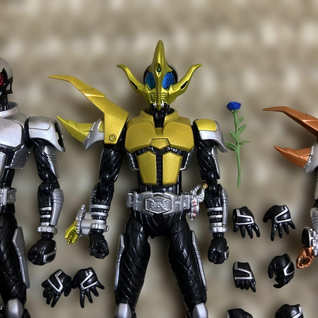 S.H.フィギュアーツ 仮面ライダー コーカサス ヘラクス ケタロス セット
