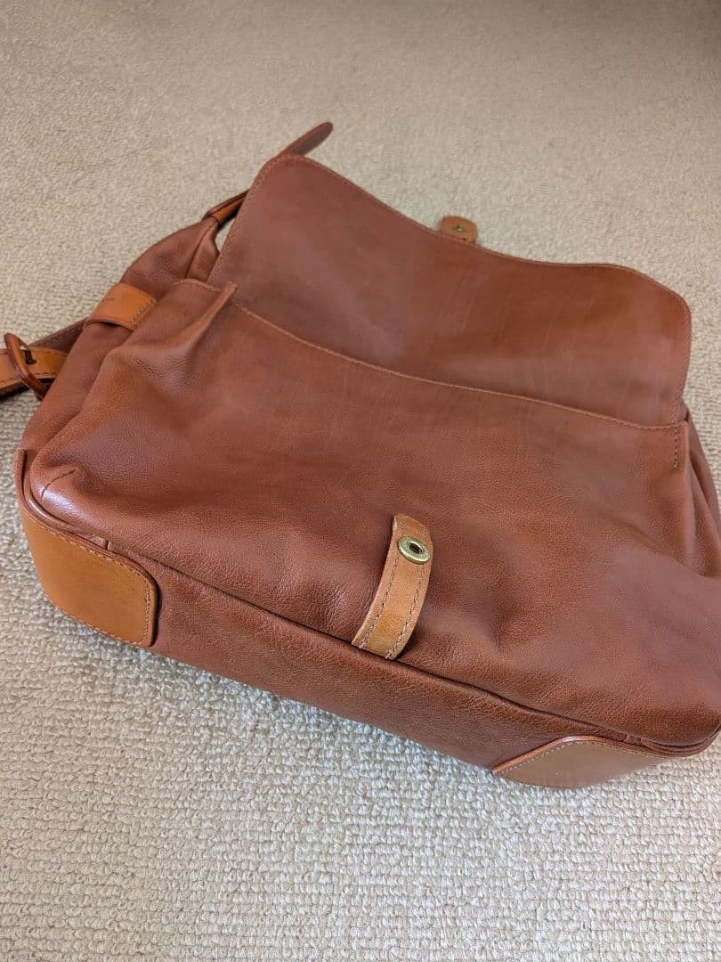 genten　ゲンテン　ショルダーバッグ　本革