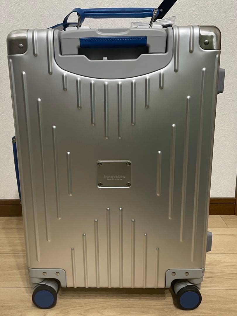 t*s様 innovator アルミ スーツケース 36L INV1811STP