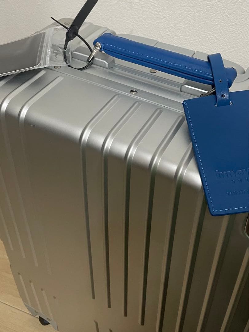 t*s様 innovator アルミ スーツケース 36L INV1811STP