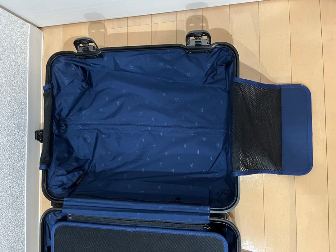 【訳あり】ゼロハリバートンスーツケース