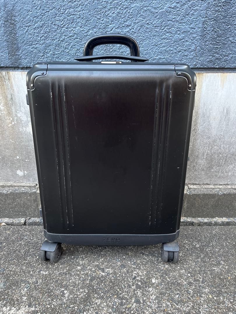 【訳あり】ゼロハリバートンスーツケース