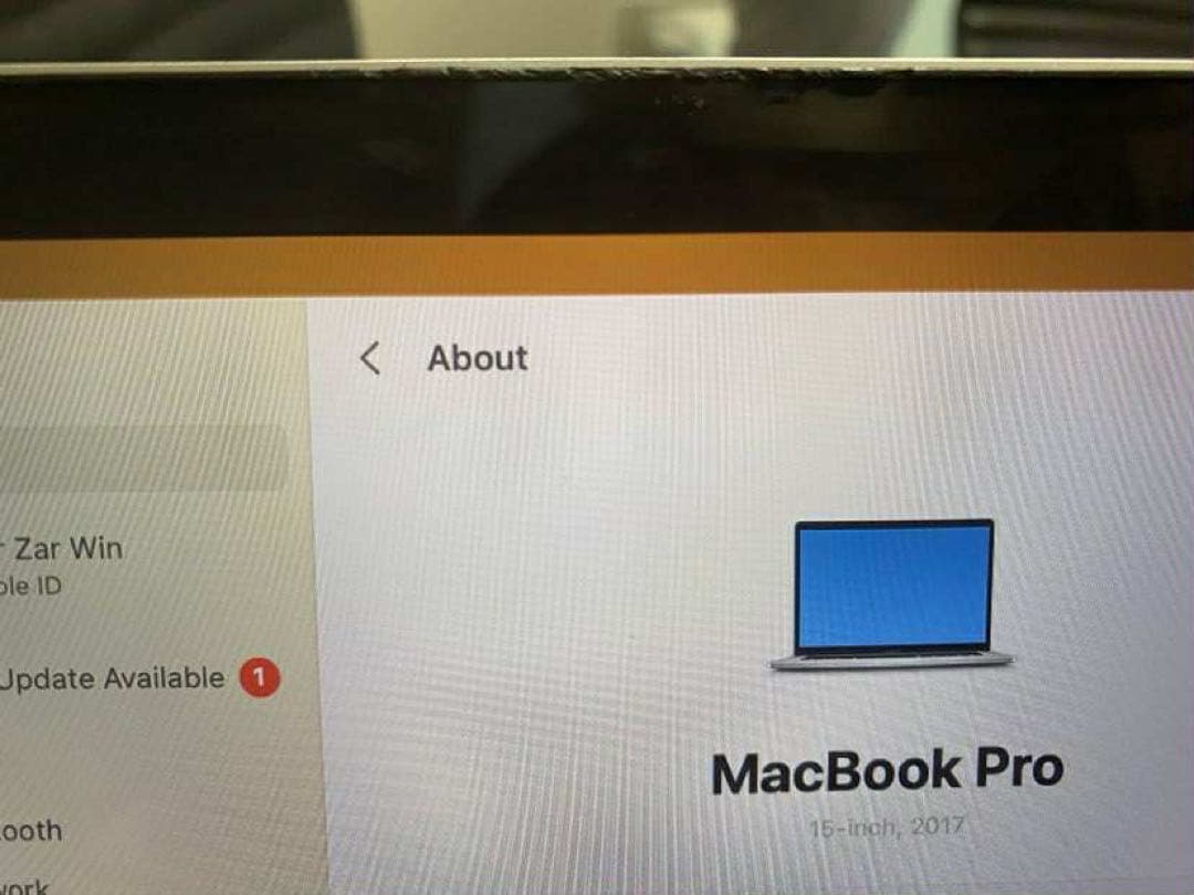 筧*彰様 Apple MacBook Pro 15-inch 2017 i7本体