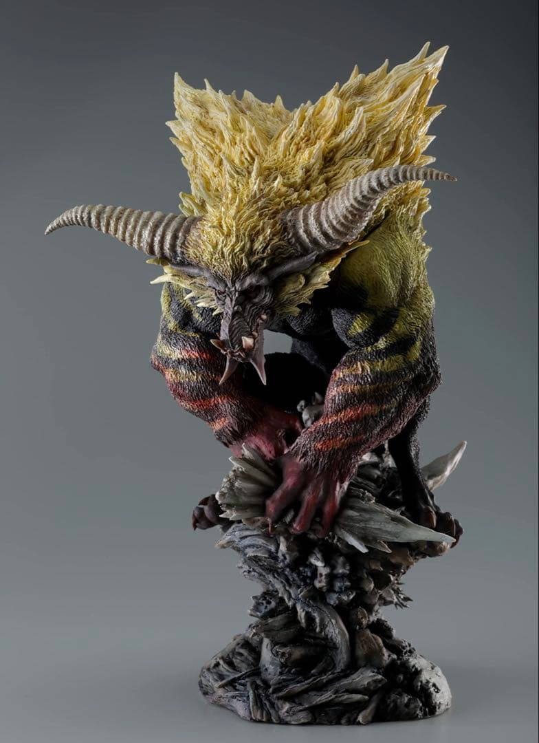 新品未開封 カプコン フィギュアビルダー クリエイターズモデル 金獅子ラージャン