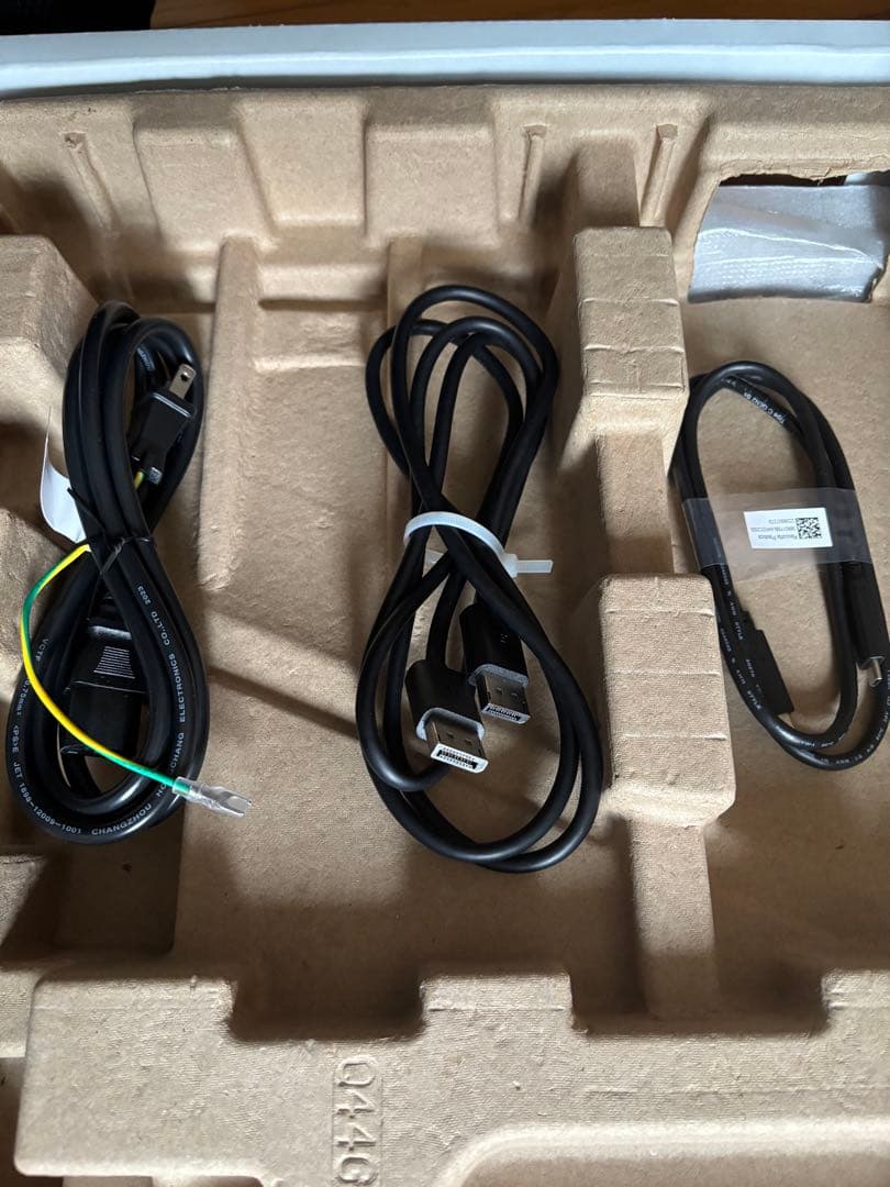 Dell 32 G3223D ゲーミングモニター