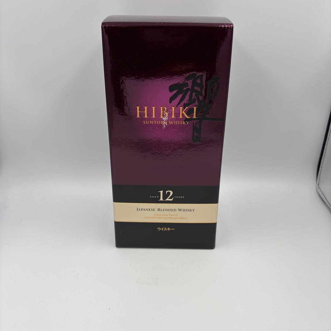 ^_^　サントリー　響12年　700ml
