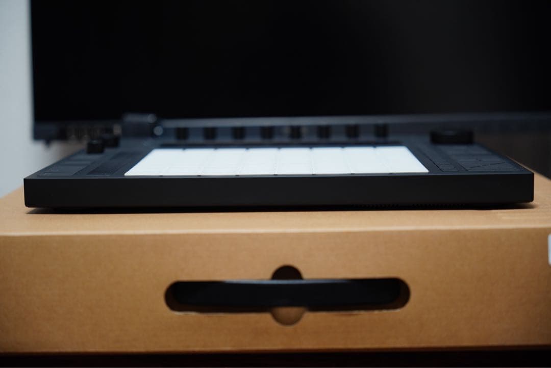 すみち二号機様交渉中　Ableton Push 3 Standalone