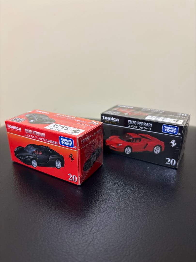 【新品未使用】トミカ　歴代フェラーリ　34台+フェラーリセット8台