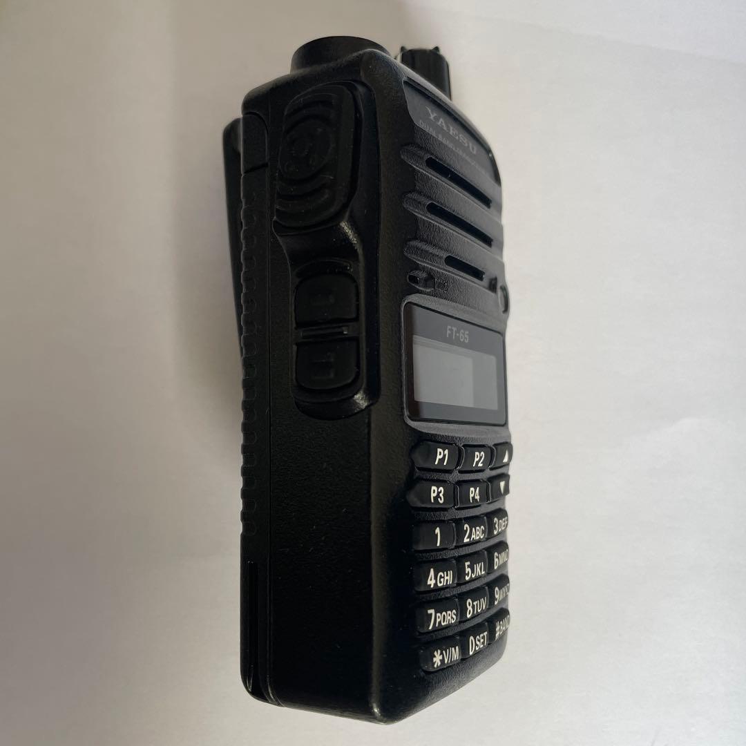 YAESU FT-65 デュアルバンドトランシーバー