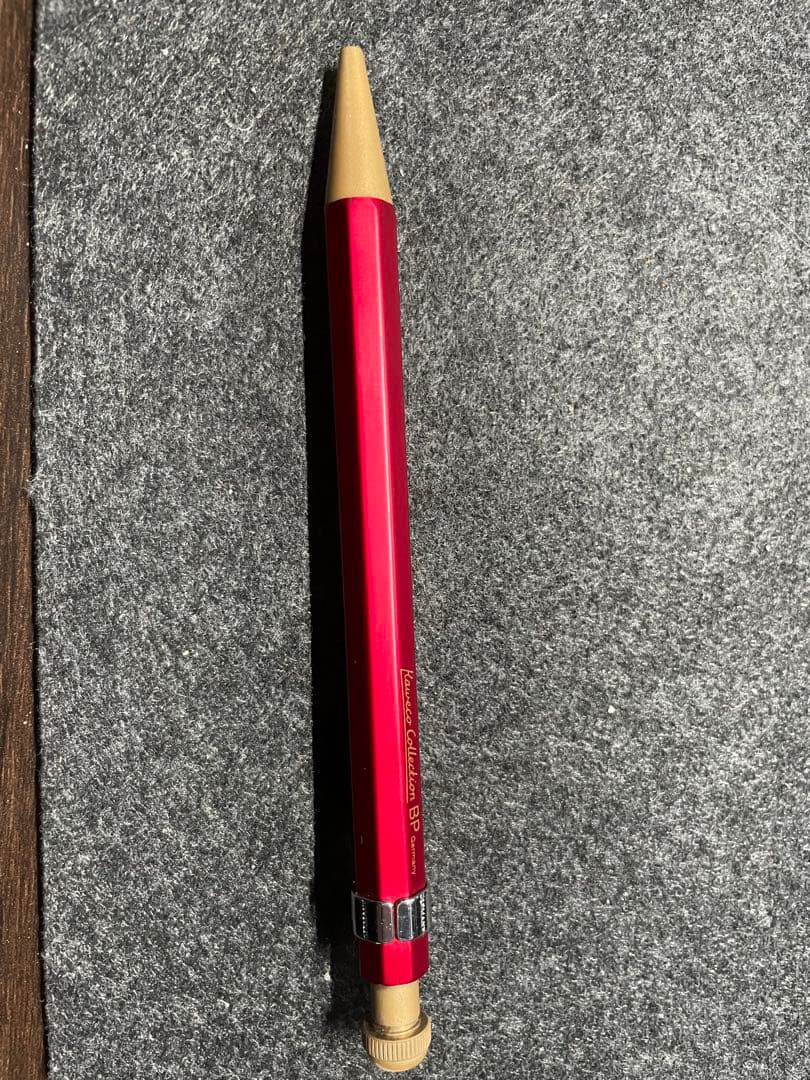 カヴェコスペシャルレッド　ボールペン　2021限定