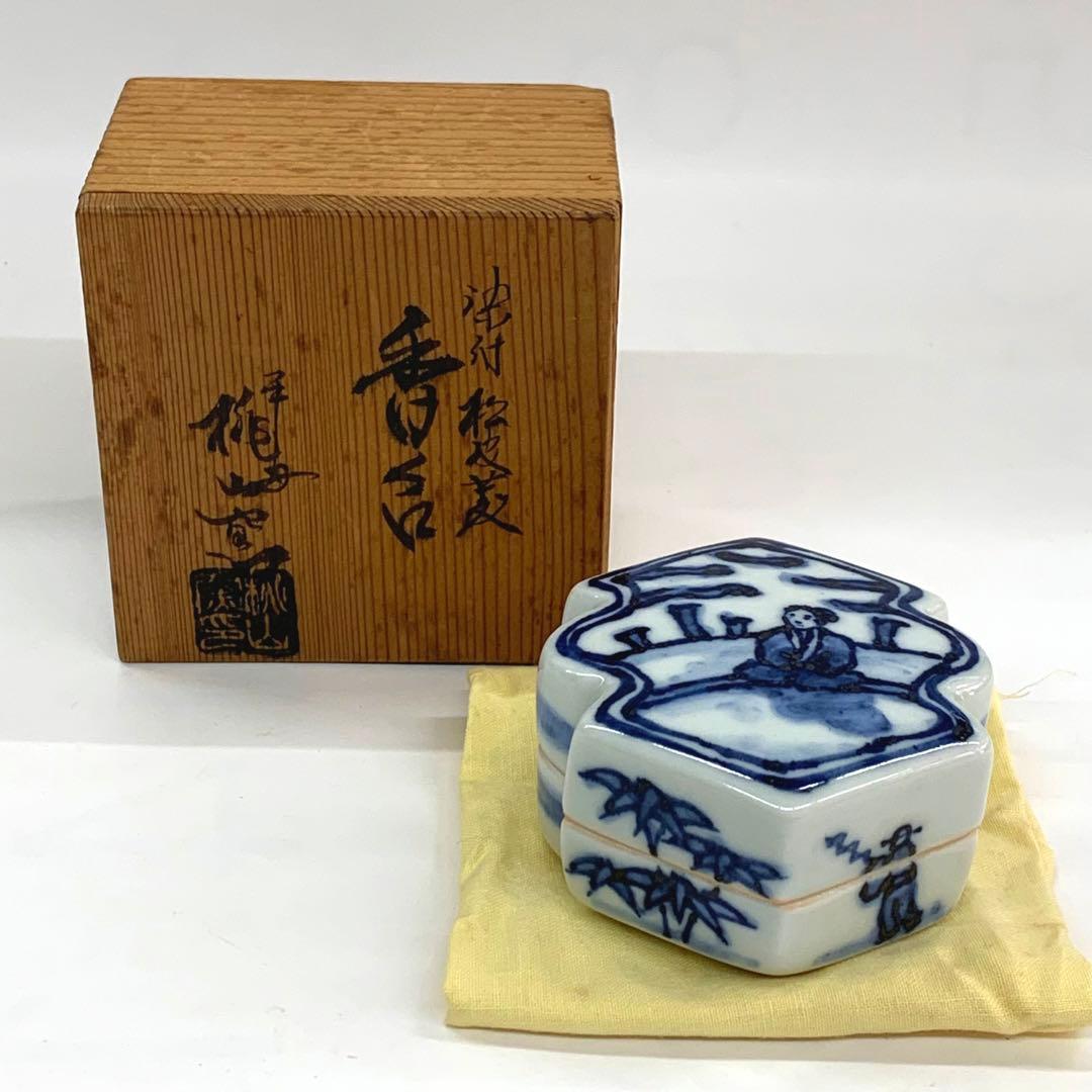 【香合　染付　松皮菱】平安桃山窯