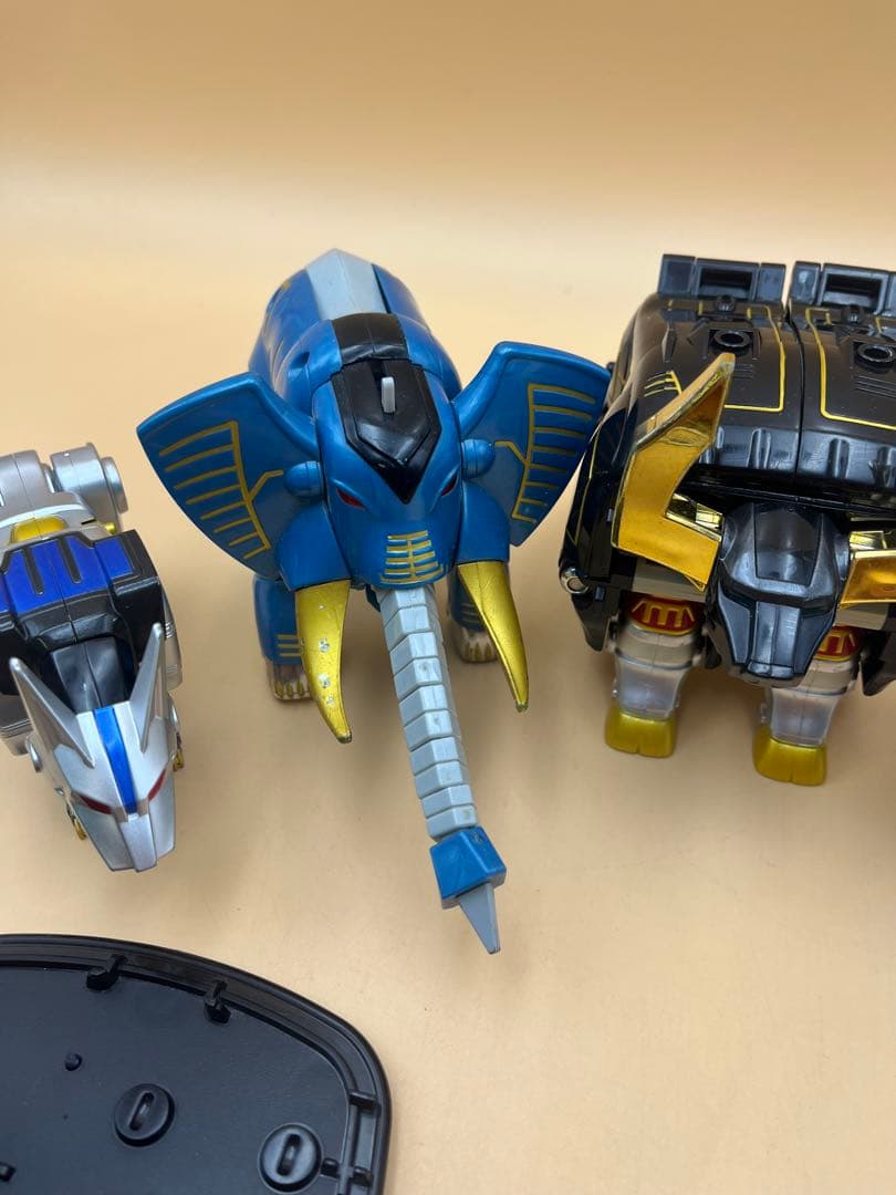 ガオレンジャー パワーアニマル　6体　台座　当時物　超合金