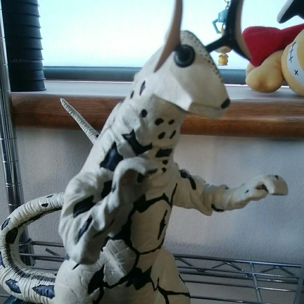 東宝怪獣　モンスターアーツ　ウルトラマン　エレキング　エクスプラス　フィギュア